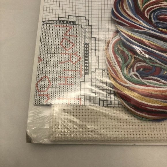 Vintage 99 Christmas Traditions Cross Stitch Kit Designs For The Needle Snowmen - Picture 11 of 12